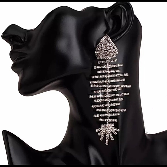 Earrings - Fabulous Fishbone, Runway - Picture 2 of 3